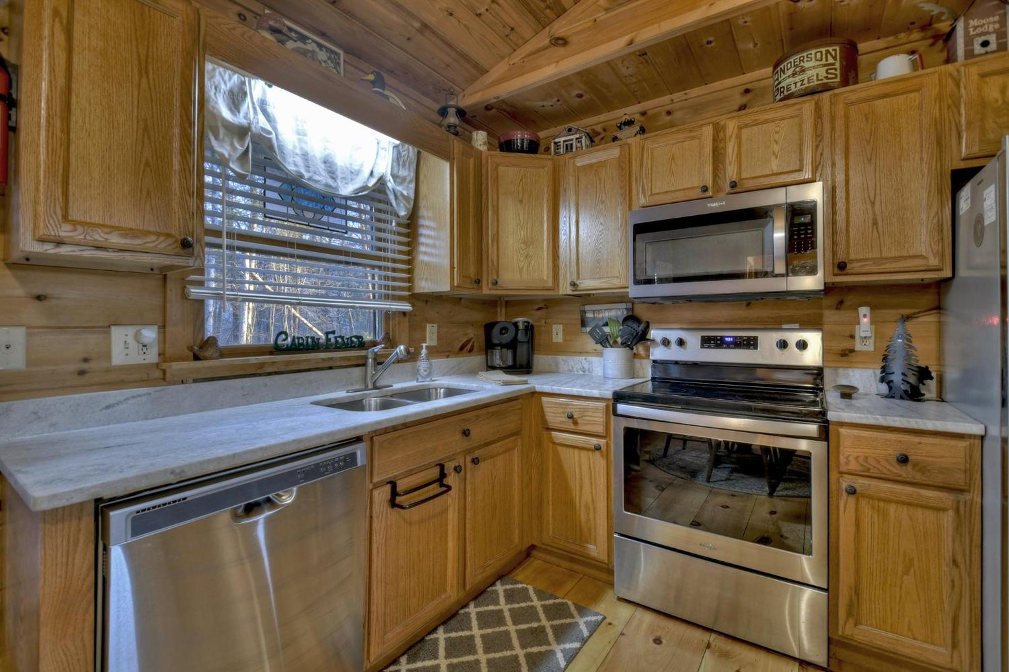 Villa Talking Leaves Hot Tub Firepit And Comfy King Beds Ellijay Esterno foto