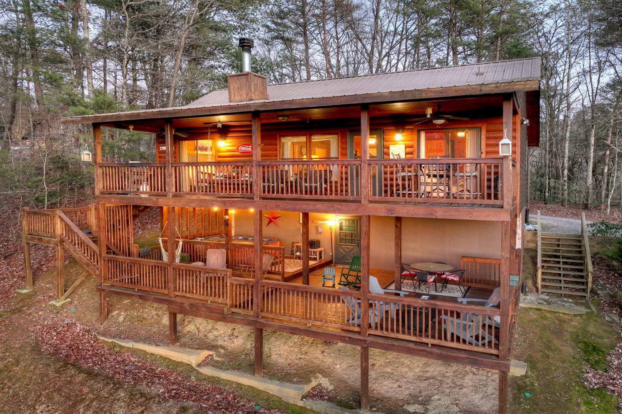 Villa Talking Leaves Hot Tub Firepit And Comfy King Beds Ellijay Esterno foto