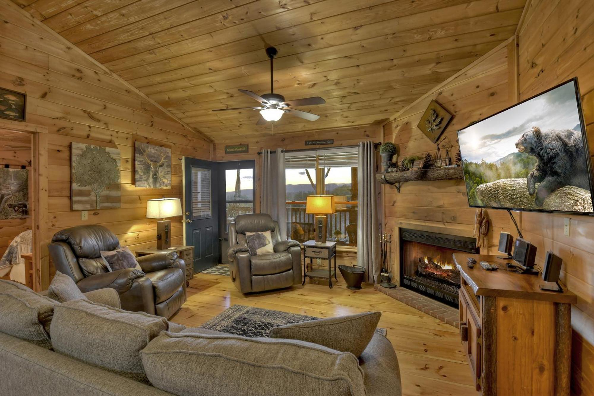 Villa Talking Leaves Hot Tub Firepit And Comfy King Beds Ellijay Esterno foto